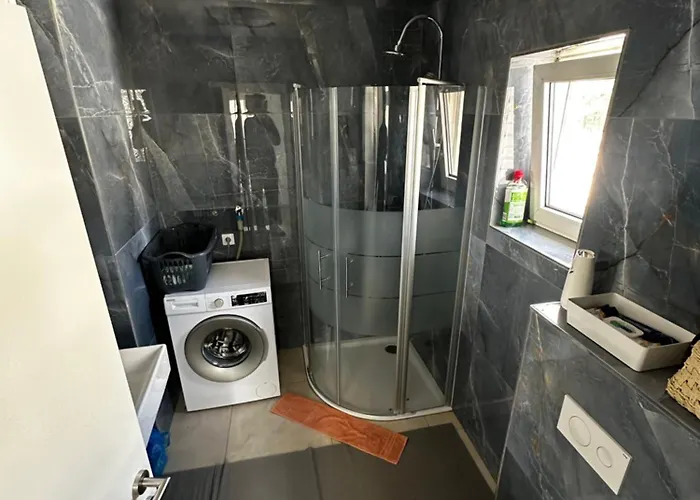 Zimmervermietung * فيلس